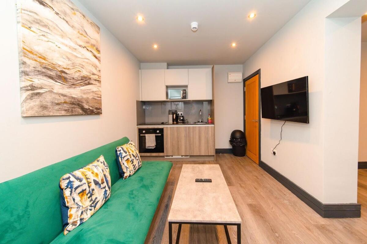 Apartment Bloomsaway Seafront Two Bedroom Bn112shp01 Brighton